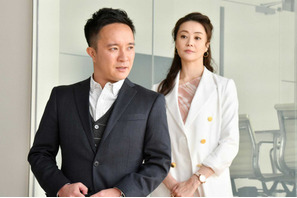 観月ありさの美貌に「美魔女」「不老不死」の声続々…「インハンド」第3話 画像