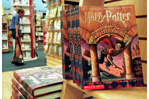 『ハリー・ポッター』の世界を探求！「魔法の歴史」焦点の新作短編が4冊リリース 画像