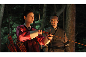 『神弓』ムン・チェウォン インタビュー　「強い女性」に惹かれるワケ 画像