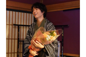 山崎育三郎、回想の高校生役に感謝！高杉＆岸井もクランクアップ「私たちはどうかしている」 画像