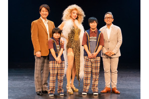 東山紀之「人の心に灯をともす」 舞台「チョコレートドーナツ」初日迎えコメント 画像