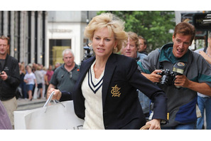 ナオミ・ワッツ、スマトラ沖地震を描いた新作で津波の深刻さを実感 画像