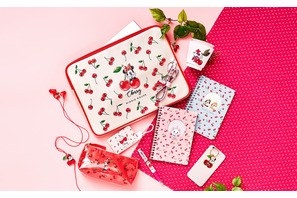 【ディズニー】さくらんぼのキュートなデザイン！ツムツムのぬいぐるみ、ユニベアシティの専用コスチュームも 画像