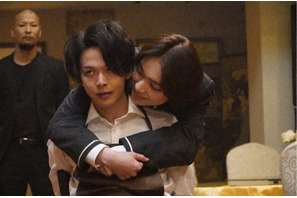 宮世琉弥の“ぼっちゃん”に「笑顔可愛すぎ」、中村倫也“青山”の世話係ぶりに「めっちゃ刺さる」の声…「珈琲いかがでしょう」7話 画像