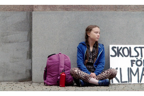 誹謗中傷されても行動をやめない理由とは？『グレタ　ひとりぼっちの挑戦』本編映像 画像