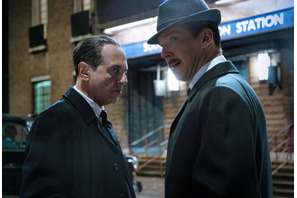 密命帯びた2人の緊迫のバレエ観劇…『クーリエ：最高機密の運び屋』本編映像 画像