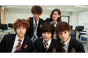 「美男＜イケメン＞バンド」ユ・ミンギュのサイン入り色紙を3名様にプレゼント！ 画像