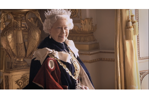 “素顔のエリザベス女王”に迫る、ロジャー・ミッシェル監督が手掛けたドキュメンタリー6月公開 画像