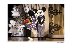 お家でディズニーのパレードが楽しめる！「東京ディズニーリゾート ザ・ベスト」発売 画像