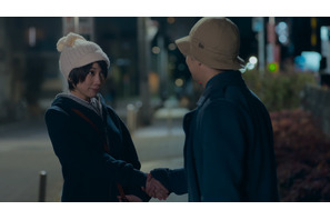 仲野太賀“恋多き男”が恋する女性とは？「拾われた男」場面写真 画像