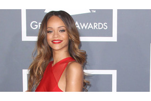 ロンドン・コレクション開幕！　リアーナも最新コレクションを披露 画像