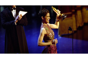 とんだハプニングに感涙スピーチ…　アカデミー賞は生中継が一番面白いワケ【後編】 画像