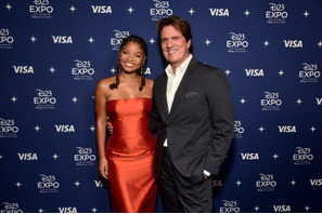 実写版『リトル・マーメイド』初映像＆初夏公開決定、“アリエル”ハリー・ベイリーの歌声に酔いしれる 画像