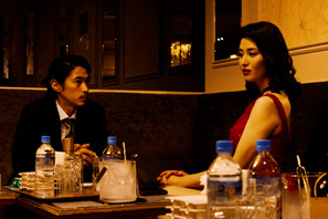 橋本マナミ＆チョコプラ長田ら共演者の様々な表情…窪塚洋介主演『Sin Clock』場面写真 画像