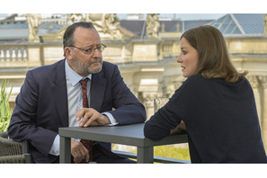 寓話的でありながら共感を覚える一作、ジャン・レノがアンドロイド役を好演「伝えたかった、アイラブユー」 画像