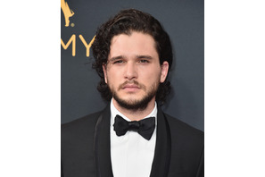 キット・ハリントン、SNSは「最も危険なもの」距離を置いている理由を明かす 画像