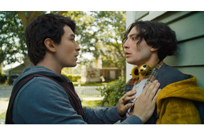 2人のフラッシュの対比に注目『ザ・フラッシュ』本編映像 画像