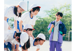 坂元裕二作品常連の永山瑛太“保利先生”の意外な顔が明らかに…『怪物』本編映像到着 画像