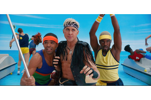 ライアン・ゴズリングがケンの苦悩を熱唱『バービー』“ただのケンver.”予告 画像