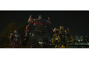 オートボットVSテラーコン、博物館で大バトル！『トランスフォーマー／ビースト覚醒』本編映像 画像