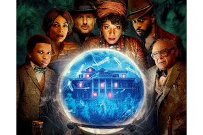 ジェイミー・リー・カーティスらが来場者にサプライズな“おもてなし”『ホーンテッドマンション』特別映像 画像