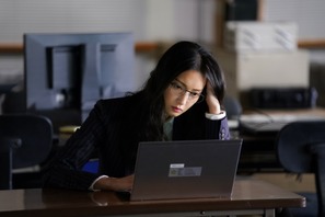 菜々緒、 プロファイラー役で新境地『怪物の木こり』場面写真＆メイキング 画像