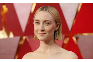 シアーシャ・ローナン、最新主演作で小学校教師役 スリラー要素のある風刺コメディ 画像