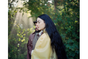 『哀れなるものたち』指原莉乃ナレ入り新映像3本公開　衣装が「めっちゃ可愛い！」 画像