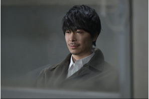 長谷川博己“明墨”が北村匠海“赤峰”の道を拓く「敵討ちをしてくれた」の声上がる…「アンチヒーロー」3話 画像