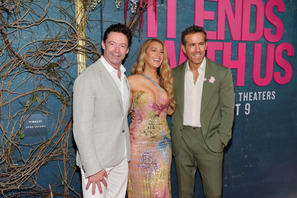 ブレイク・ライヴリー主演映画プレミアにライアン・レイノルズ＆ヒュー・ジャックマンが来場 画像