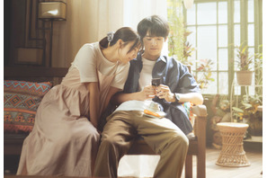 赤楚衛二＆上白石萌歌、沖縄と東京での軌跡を巡る『366日』場面写真 画像