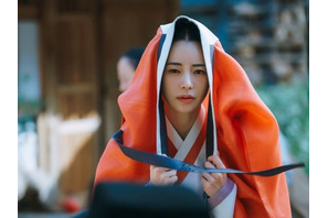 生れた時からお金持ちだったような気品…イム・ジヨン、生き残るための一生一代の演劇が始まる！ 画像