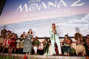 アウリイ・クラヴァーリョ＆ドウェイン・ジョンソンら、“聖地”ハワイに集結『モアナと伝説の海２』 画像