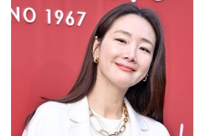 チェ・ジウが結婚式の撮影中にウェディングドレスのままパン屋に行ったのはなぜなのか 画像