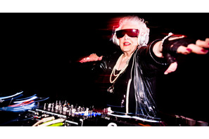 「touchMe」ファッションパーティで、世界最高齢の現役DJ登場にフロア熱狂！ 画像