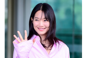 “交際10年”女優シン・ミナは心まで美しい…寄付金累計額が4億円を突破！2009年から続く分かち合い 画像