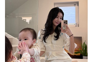 “推し”だった韓国スターと結婚した日本人女性、みんなを心配させた娘の元気な近況を報告【PHOTO】 画像