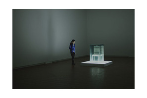 関東で初めて展示されるナフタリンの椅子作品　ミヅマアートギャラリーで開催 画像