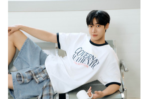 最旬俳優チュ・ヨンウ、大人と少年の間の“輝く青春”。最新カットでナチュラルな魅力放つ！【PHOTO】 画像