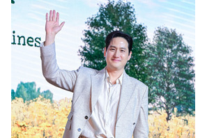 これがパク・ヘジュン⁉『おつかれさま』で朴訥な男を演じた彼の対極的な役に身震いする 画像