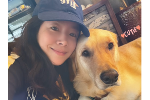 『イ・サン』女優ハン・ジミン、大型犬とたわむれる姿に“ほっこり”。ささやかな日常の一コマ【PHOTO】 画像
