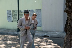 『クィア／QUEER』新場面写真公開「JW Anderson」ジョナサン・アンダーソンの衣装が視覚を魅了 画像