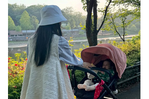 “推し”だった韓国スターと結婚した日本人女性、3人家族の幸せな瞬間を披露「幸せの価値が私たちが決める」【PHOTO】 画像