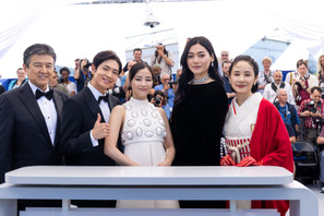 広瀬すず、10年ぶりのカンヌ「今回は思う存分楽しみながら浸りたい」『遠い山なみの光』ワールドプレミア 画像