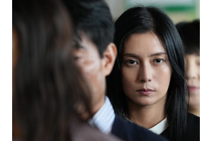 柴咲コウ、ミステリアスな役にも「すっと入り込んだ」『でっちあげ』三池崇史監督と3度目のタッグ語る 画像