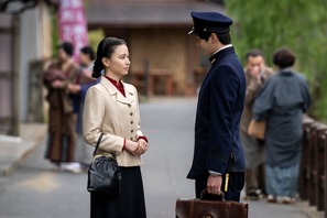 「相性いいのでは」「今後が気になる」山本舞香“芙美子”と小関裕太“深見”の出会いに注目集まる…「波うららかに、めおと日和」5話 画像