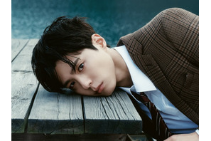 俳優パク・ボゴム、圧倒的なビジュアルで放った“尊い存在感”「これはヤバい」【PHOTO】 画像