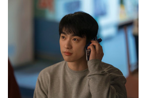 パク・ジニョン、静かな熱演で魅せた！『未知のソウル』初回から深い余韻を残す存在感 画像