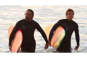 【シネマVOYAGE】伝説的サーファーの生き方をなぞる、海とサーフィンの旅 画像