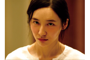 韓国映画史上“最高のベッドシーン”と激賞！『秘顔-ひがん-』本編映像解禁 画像